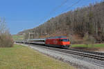 Re 460 069-8 fährt Richtung Bahnhof Tecknau.