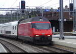 SBB - 460 094-6 mit IC bei der einfahrt im Bhf.