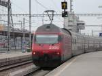 SBB - E-Lok 460 039-1 bei der ausfahrt aus dem Hauptbahnhof von Zrich am 04.01.2008