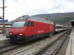 SBB - Lok 460 018-5 mit IR nach Zrich im Bahnhof Biel am 08.11.2009