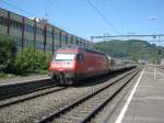 Re 460 089 mit 4-teiligem EW4 Pendel als IR 2072 bei Durchfahrt in Wettingen, 03.09.2010.