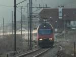 SBB - 460 084-7 mit Autosalon Extrazug auf der Rckreise von Genf nach Zrich via Bielersee am 03.03.2011