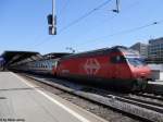 Re 460 006-0 ''Lavaux'' am 25.5.2011 in Zrich HB als IR 91 nach Chur, unschwer ist am 1.