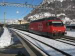 Re 460 099 mit dem IR 1761 in Sargans.