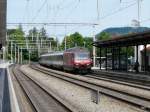 SBB - 460 044-1 mit Schnellzug unterwegs in Sissach am 15.05.2012