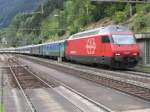 460 058-1 kurz vor Bahnhof Wassen am 7.September 2011