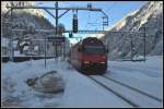 IR2267 nach Locarno in Gschenen mit Lok Re 460 071-4.