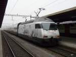 SBB - 460 003-7 mit RE im Bahnhof Biel am 11.01.2014