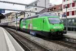 SBB 460 080 hält am 24 März 2017 in Olten.