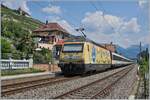 Eine Werbelok die mir gut gefallen hat: die SBB Re 460 029-2  Chiquita , hier mit einem IR von Genève nach Brig bei St-Saphorin.