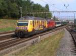 Re 460 070 Aroma avec la 460 049 et train acceler Bussigny 22 juillet 2003