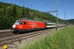 Re 460 090 Valais en pousse IR vers Tecknau 11 juin 2006