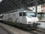 SBB - Werbelok  460 003-7 im Bahnhof Olten am 09.04.2012