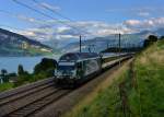 Re 460 075 mit einem IC nach Basel am 26.08.2012 unterwegs bei Einigen.