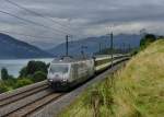 Re 460 107 mit einem IC nach Basel am 25.08.2013 bei Einigen.