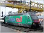 Re 460 062-3 Reka Rail kommt mit IR von Basel SBB bers Fricktal in Zrich HB an.