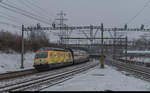 Verzweigung Löchligut. Re 460 029 hat am 21. Januar 2017 mit ihrem IC vor kurzem den Grauholztunnel und damit die Neubaustrecke verlassen und erreicht in wenigen Minuten den Bahnhof Bern. Nach rechts zweigt die Verbindungskurve in's Aaretal ab, welche fast ausschliesslich dem Güterverkehr dient. Für einen Situationsüberblick verweise ich auf die Geoposition.<br>
In der Semaphor-Ausgabe Winter 2016 findet sich auf der Rückseite ein Bild derselben Stelle aus dem Dezember 1967 - die Veränderungen sind riesig!
Das Bild kann im Auszug hier angesehen werden (letzte Seite): 
<a href= http://www.semaphor.ch/produkt/semaphor-nr-51-winter-2016/ >http://www.semaphor.ch/produkt/semaphor-nr-51-winter-2016/</a>