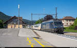 BLS Re 465 009 mit dem Kamblyzug als RE La Chaux-de-Fonds - Bern am 17.