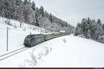 BLS Re 465 007  Schilthorn  ist als RE 3927 von La Chaux-de-Fonds nach Bern unterwegs und konnte hier am 05.12.2020 in Les Hauts Geneveys aufgenommen werden.