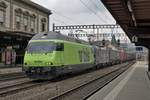 BLS Refit Re 465 012 vor Vectron anlässlich der Bahnhofsdurchfahrt Liestal am 18.