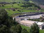 Berner Oberland 2007 - Diese RoLa muss ber den Berg! Da der Ltschberg-Basistunnel von 10 bis 16 Uhr Testfahrten vorbehalten ist, mssen in dieser Zeit alle Zge  ber den Berg .