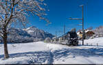 BLS Re 465 008 / Spiezmoos Süd, 3. Dezember 2023<br>
GoldenPass Express Montreux - Zweisimmen - Interlaken Ost