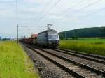 BLS - 465 010-7 mit Gterzug unterwegs bei Bettenhausen/BE am 19.05.2012