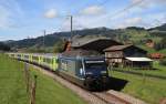 BLS 465 006 befrdert den RE 3317 durch das Emmental nach Luzern. Aufnahme zwischen Escholzmatt und Schpfheim, 21.09.2013.