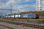 Re 474 014-8 durchfährt den Bahnhof Pratteln. Die Aufnahme stammt vom 16.09.2021.