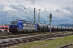 Siemens Vectron 475 902-3 der WRS durchfährt am 26.09.2022 den badischen Bahnhof.