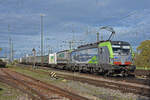 Siemens Vectron 475 424-8 der BLS durchfährt am 07.11.2022 den badischen Bahnhof.