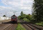 # Roisdorf 45  Die 482 008-0 der SBB Cargo mit einem Güterzug aus Koblenz/Bonn kommend durch Roisdorf bei Bornheim in Richtung Köln.