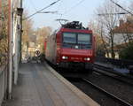 482 001-5 von der SBB-Cargo kommt aus Richtung Aachen-West mit einem Containerzug aus Antwerpen-Oorderen(B) nach Gallarate(I) und fährt durch Aachen-Schanz in Richtung