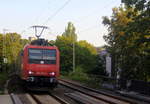 482 010-6 von der SBB-Cargo kommt aus Richtung Aachen-West mit einem Containerzug aus Antwerpen-Oorderen(B) nach Gallarate(I) und fährt durch Aachen-Schanz in Richtung