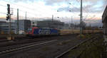 482 007-2 von der SBB Cargo kommt mit einem Autolleerzug aus Safenwil(CH) nach Zeebrugge-Ramskapelle(B) und fährt in Aachen-West ein.