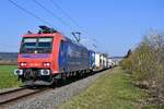 482 018-9  Alpäzähmer  mit einem  Umleiter  von Basel nach Schaffhausen bei Wettingen in Richtung Würenlos unterwegs am 04.04.2020.