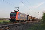 Am Abend des 16.04.2020 fuhr Re 482 022-1  Alpäzähmer  mit dem DGS 48666 (Basel SBB RB - Hamburg Hohe Schaar) nördlich von Hügelheim durchs Rheintal in Richtung Freiburg