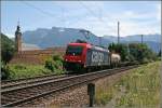 Die 50.Re 482 der SBB Cargo bringt am 03.07.07 bei ca.