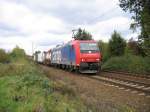 Re 482 034 6 mit einem Containerzug     20.10.2007 Limmer