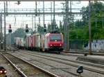 SBB - 482 011-4 mit Gterzug unterwegs im Bahnhofsareal von Wohlen/AG am 05.09.2008