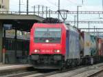 SBB - 482 045-2 mit Gterzug bei der durchfahrt im Bahnhof von Wohlen am 05.09.2008