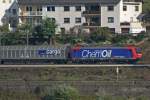 SBB Cargo 482 028 mit Werbung fr ChemOil durchfhrt am 20.10.09 Kaub