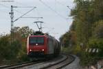 Re 482 000-7  Kln  mit einem Gemischtwarenladen bei Efringen Kirchen 24.10.09