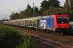 SBB Cargo 482 046-0 zieht am 3.10.10 einen Suferzug durch Dsseldorf-Angermund