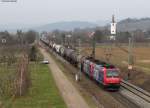 Re 482 032-0 und *** mit einem Mischer  gen Sden bei Denzlingen 19.2.11