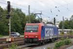 482 016-3 der SBB-Cargo rangiert am 11/06/2011 in Aachen-West, wo sie einen gemischten Gterzug bernimmt.