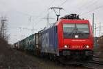 SBB Cargo 482 041 am 5.1.12 mit einem Containerzug bei der Durchfahrt durch Ratingen-Lintorf.