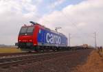 SBB Cargo 482 001-5  mit einem Containerwagenzug bei Allerheiligen am 25.2.2012