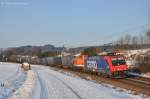 Re 482 049 + LOCON 211 mit dem ersten Teil des Tchibo-Zuges nach Sengenthal am 11.02.2012 bei Plling