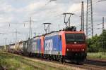 SBB Cargo 482 006 und eine weitere SBB Cargo 482er mit einem kurzen KLV in Ratingen-Lintorf.